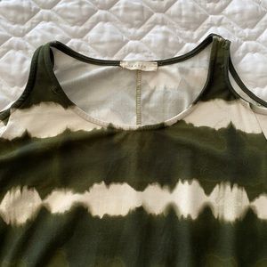 Tie-dye open shoulder dress